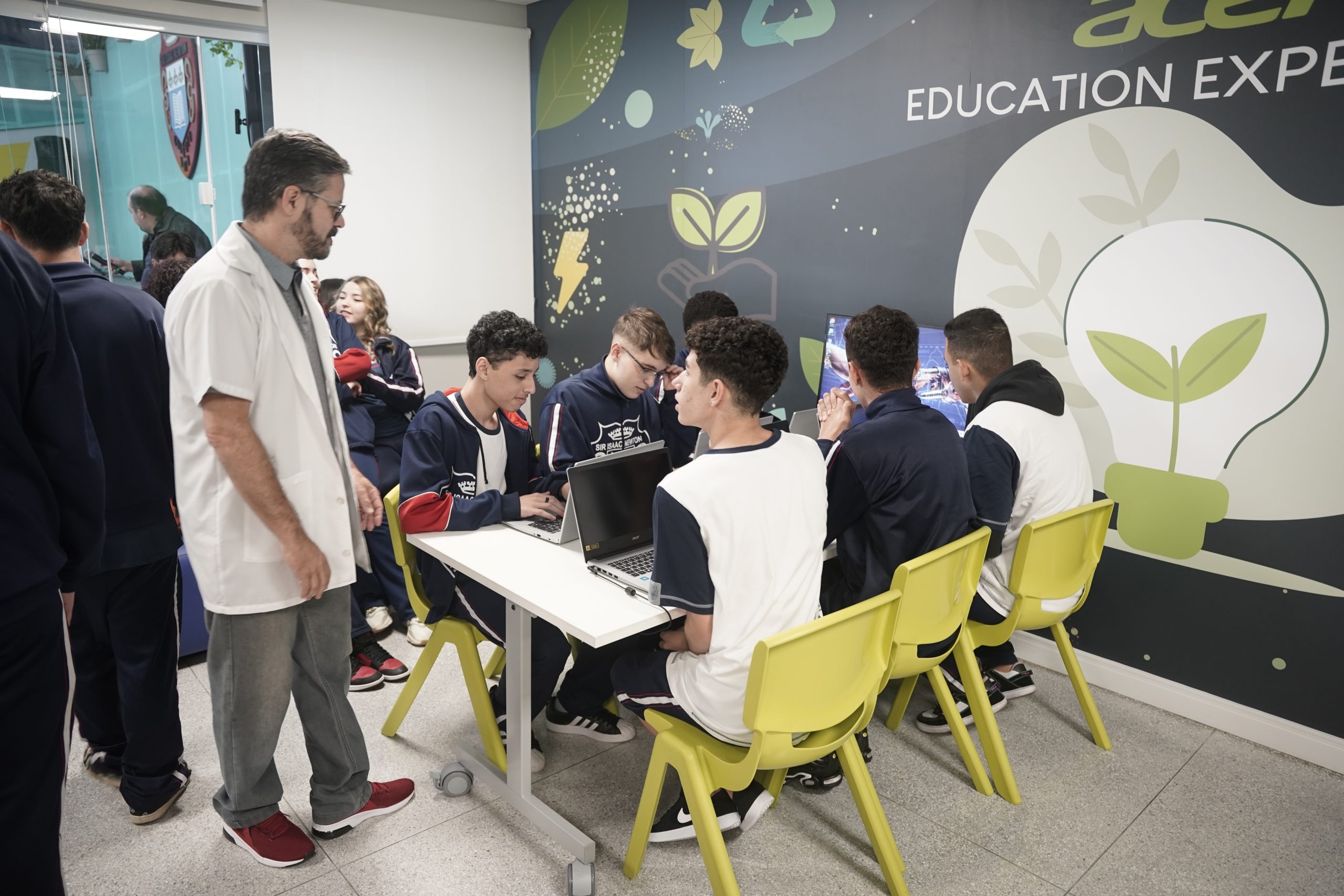 Quando a escola dialoga com a sociedade contemporânea