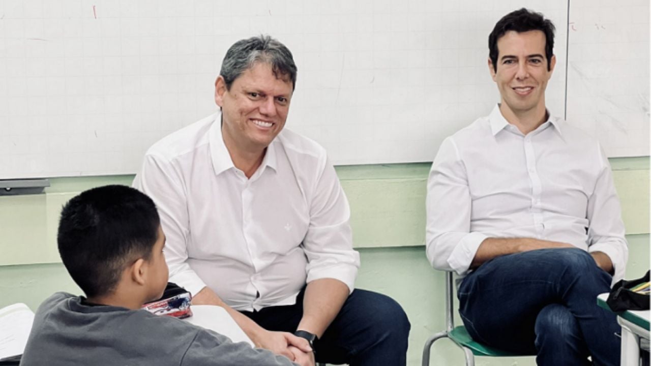 Tarcísio vai trocar professores por ChatGPT nas escolas públicas