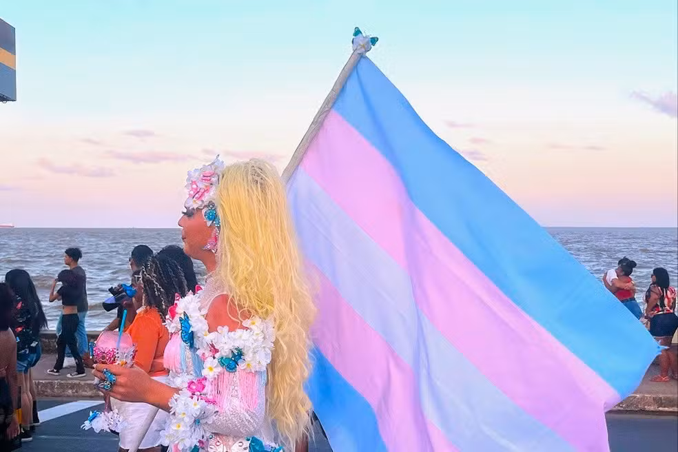 Mulher trans ou travesti: Qual a diferença?