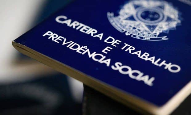 Agências do trabalhador têm 431 vagas de emprego com salários de até R$ 3,5 mil