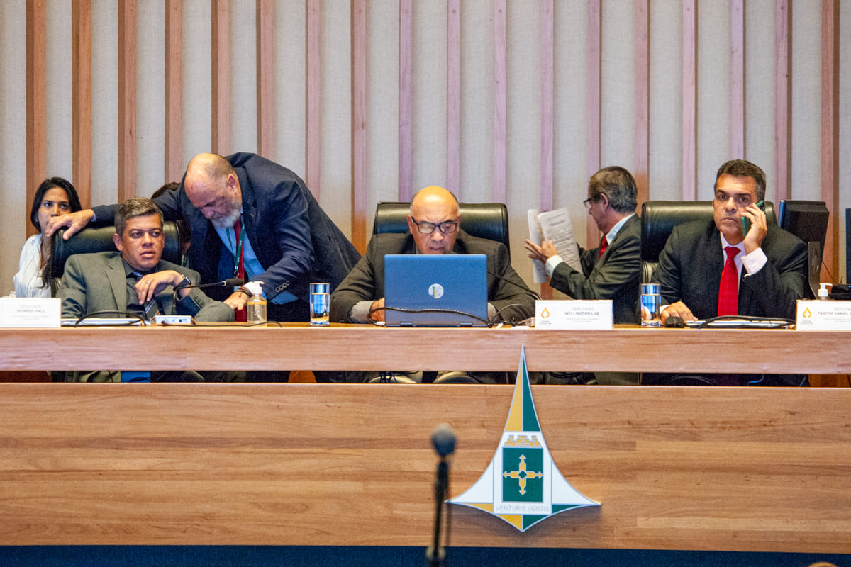 Distritais ampliam de 5 para 7 os cargos da Mesa Diretora