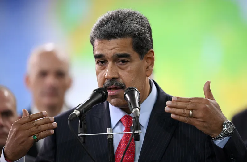 Maduro diz que vai divulgar todas as atas eleitorais que estão com o seu partido