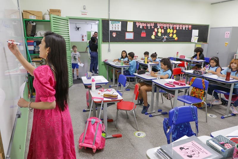 Qualidade da educação básica no DF terá sistema de avaliação contínua