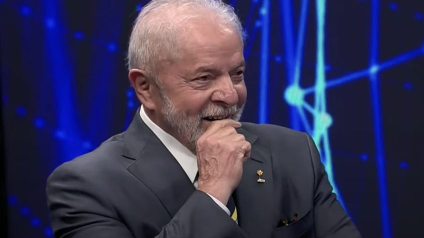 Lula: “Vou cumprir promessa de isentar Imposto de Renda até R$ 5 mil”