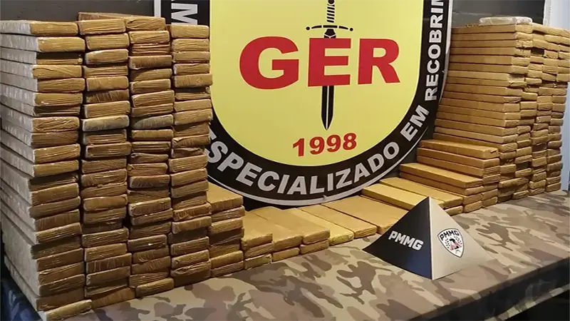 PMMG Juiz de Fora – 214 barras de maconha oriundas de São Paulo são apreendidas