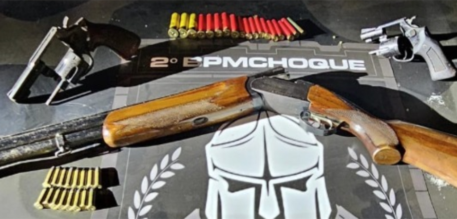 PMGO 2º BPM choque apreende apreende armas de fogo e recaptura foragido
