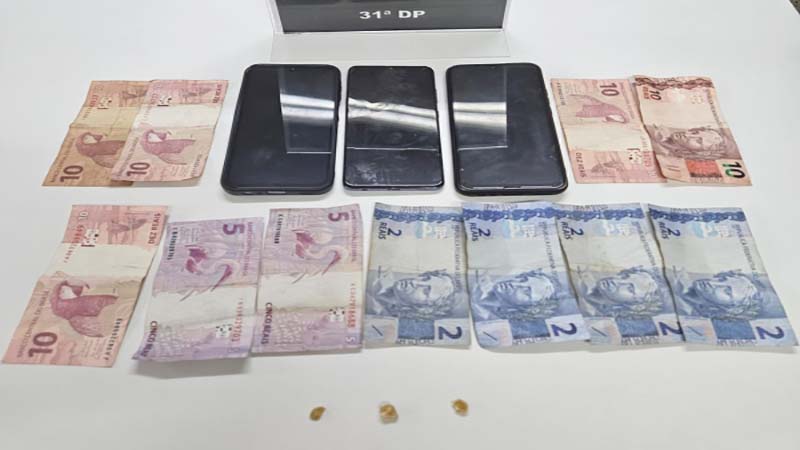 31ª DP flagra adolescentes vendendo drogas em frente a escola e praça esportiva em Planaltina