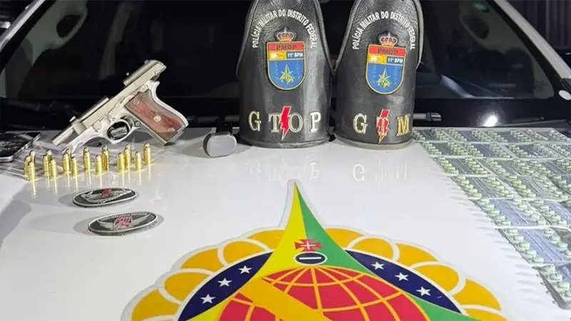 Dupla é detida pela PMDF com arma e drogas em Samambaia