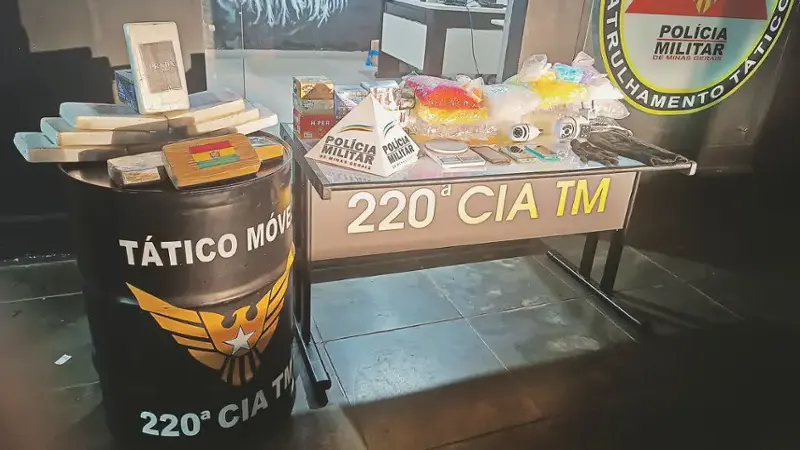 PMMG Curvelo – Traficante presos em com cocaína e crack