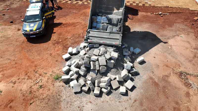 PRF apreende mais de 6 toneladas de maconha em Dourados/MS