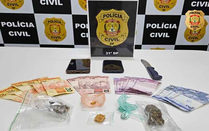 Traficante monitorado por tornozeleira é preso pela 31ª DP vendendo drogas em casa com crianças presentes