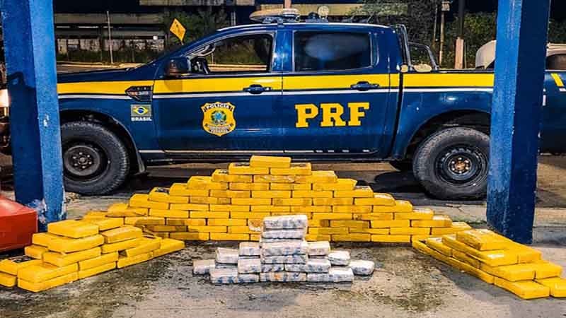 PRF apreende 130kg de Drogas na BR 319, em Manaus