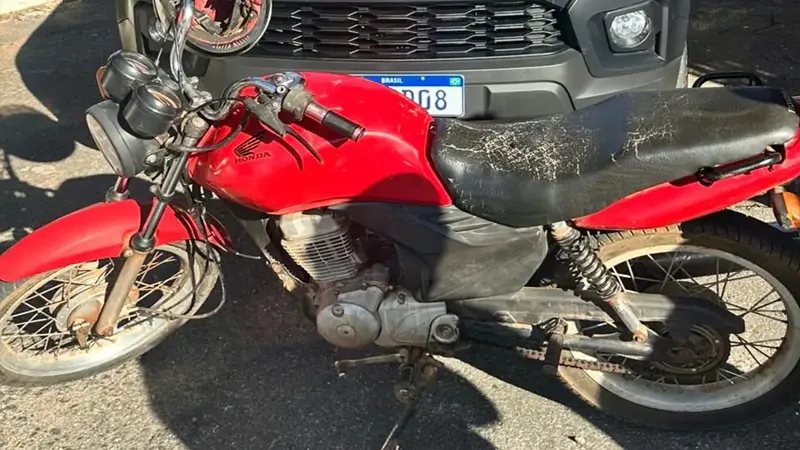 PMDF apreende menor com mandado de busca e motocicleta furtada no Paranoá