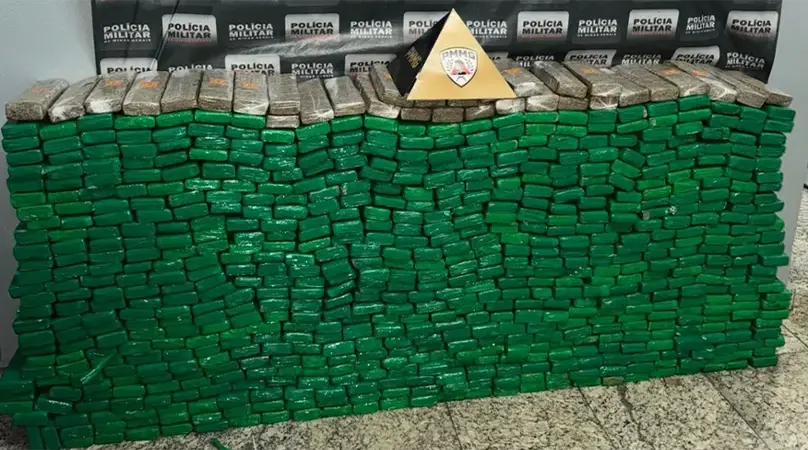 Sete Lagoas – ROTAM PMMG apreende 850 quilos de maconha