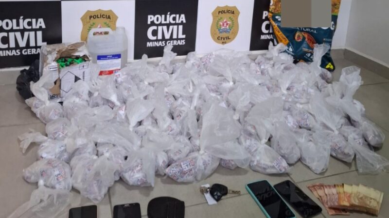 Homem é preso com mais de 4 mil pinos de cocaína em Leopoldina