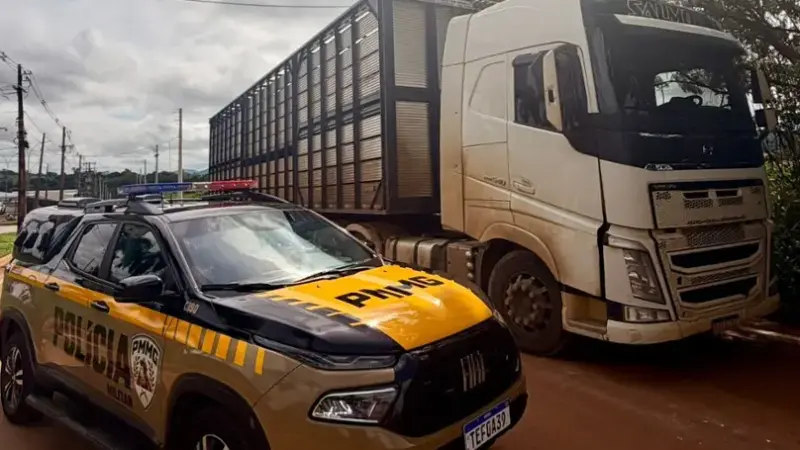 Paracatu – Polícia Militar Rodoviária recupera caminhão produto de furto