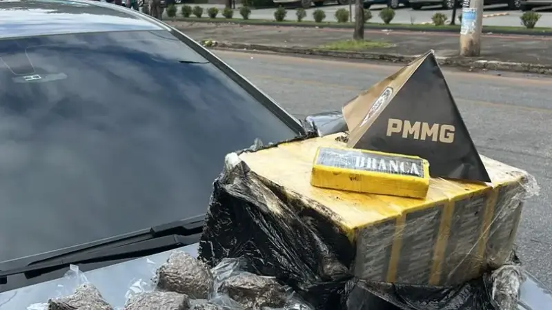 Belo Horizonte – Condutor é preso com drogas durante blitz do Batalhão de Trânsito