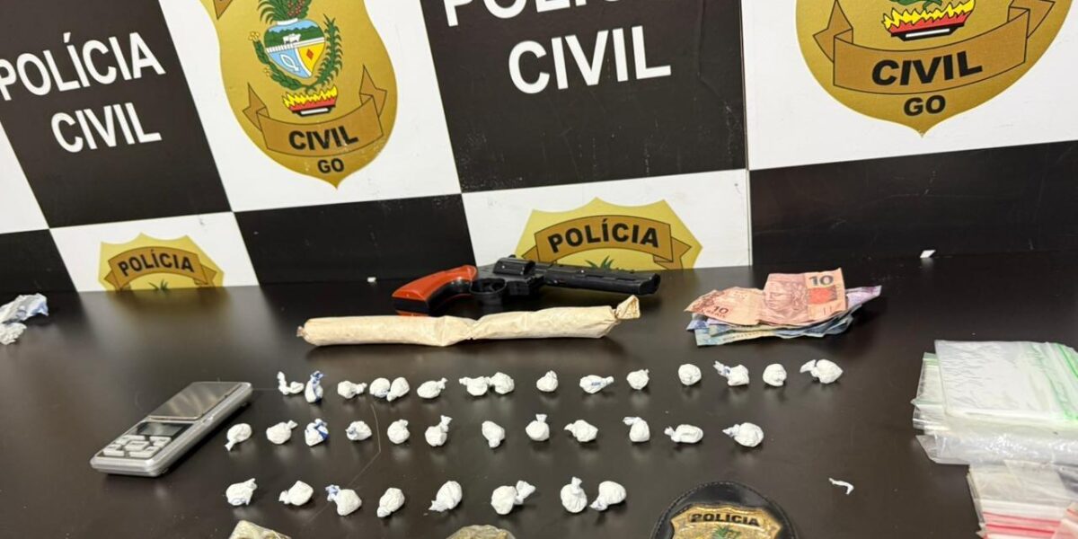 PCGO prende homem por ameaça à ex-companheira e por tráfico de drogas, em Valparaíso de Goiás