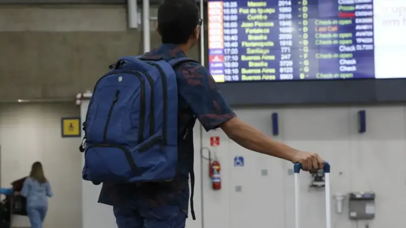 Receita Federal automatiza declaração de bens em aeroportos
