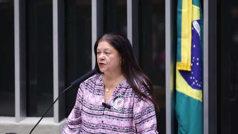 Câmara aprova endurecimento de penas para feminicídio