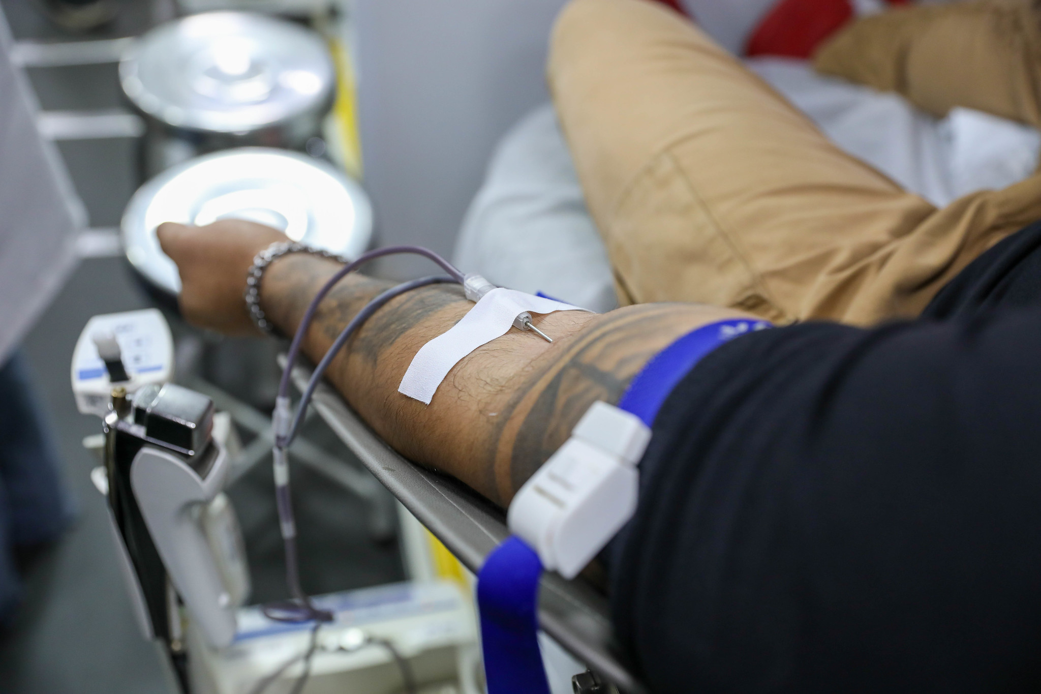 Hemocentro coleta sangue na Praça do Relógio em Taguatinga