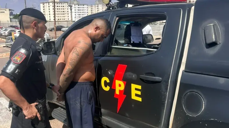 Homem que atirou duas vezes na ex-mulher com filho no colo é preso no DF