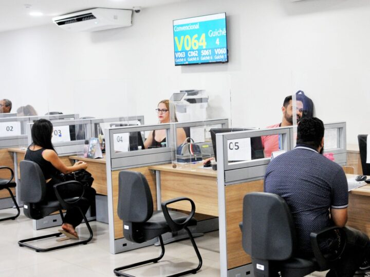 Agências do trabalhador do DF abriram a terça-feira com 1.379 vagas; marceneiro paga R$ 5 mil