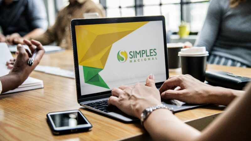 Simples Nacional: empresas têm até 30 de setembro para optar e definir recolhimento de IBS e CBS