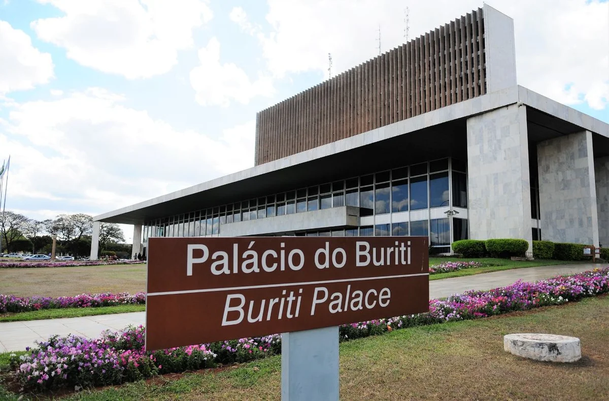 Veja a agenda dos candidatos ao GDF neste sábado (05/09/2026)