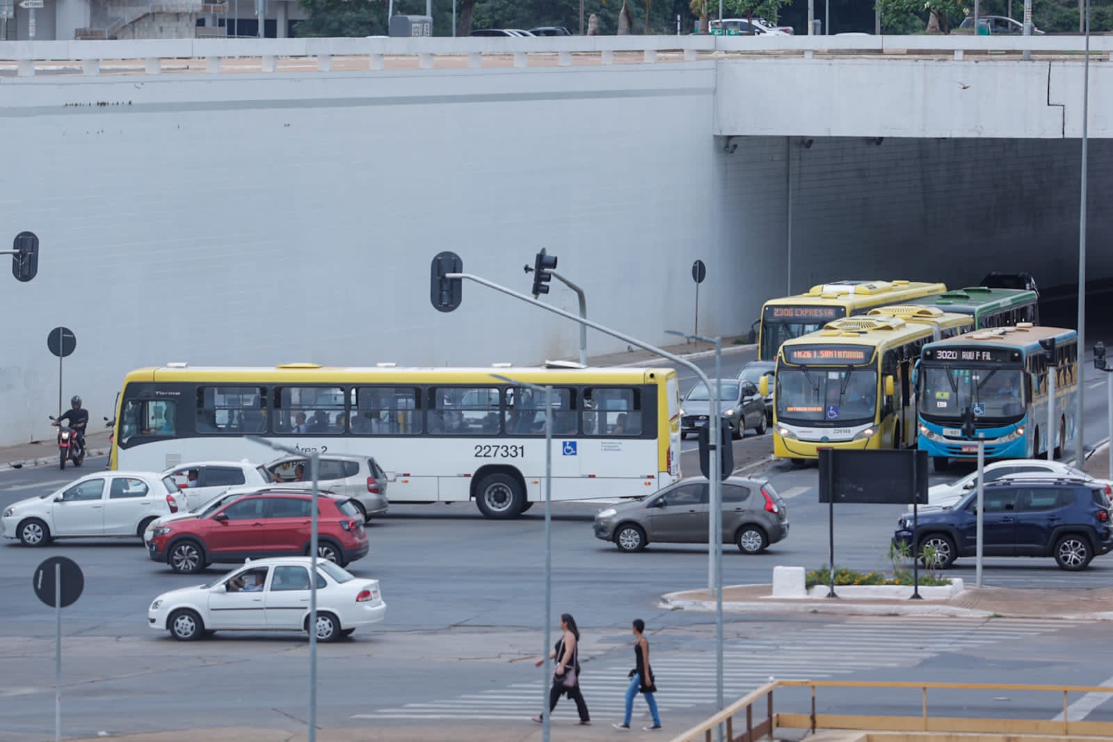 Rodoviários do DF conquistam 8% de reajuste e 10% no tíquete e evitam greve