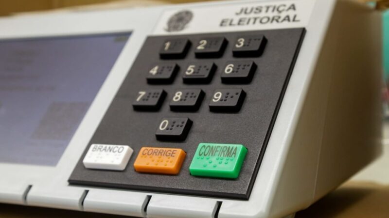 Seis candidatos barrados no DF aparecem na urna, mas votos serão nulos, avisa TRE-DF