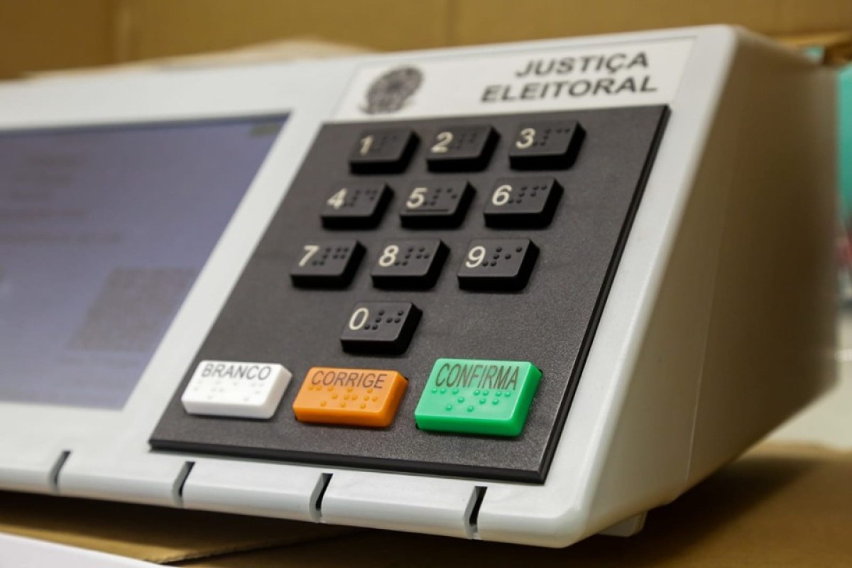Seis candidatos barrados no DF aparecem na urna, mas votos serão nulos, avisa TRE-DF