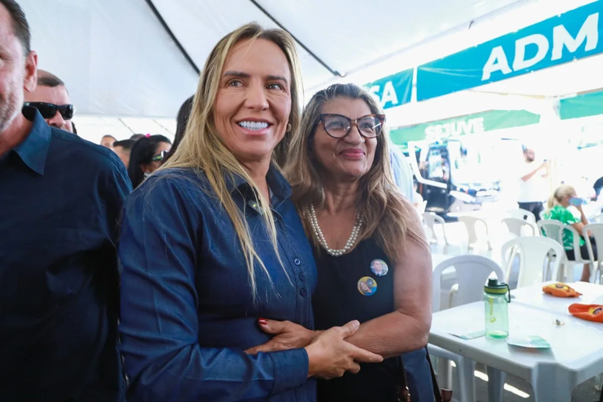 Celina anuncia obras de R$ 20 milhões no Riacho Fundo I e promete mudanças em licitações