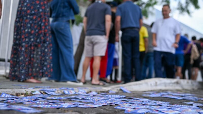 Eleitor passa mal no Guará II e é levado a hospital durante votação no DF