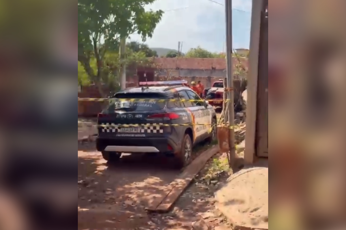 Jovem de 20 anos é achado morto a tiros em beco do Capão Comprido, em São Sebastião