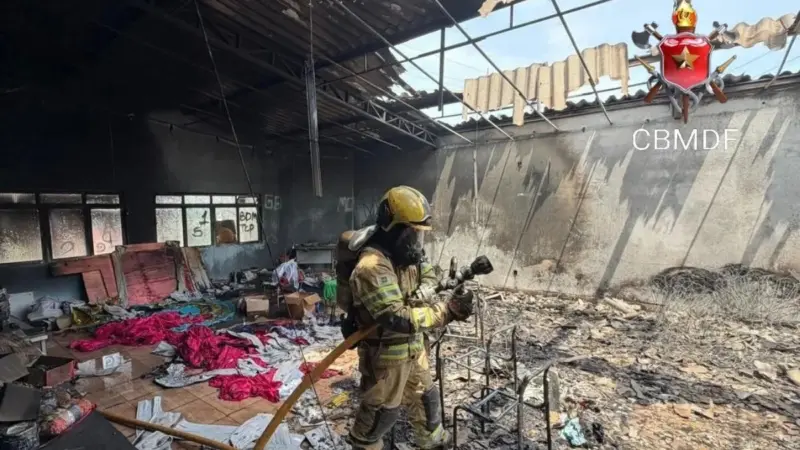 Casa da Música no Paranoá fica destruída após incêndio