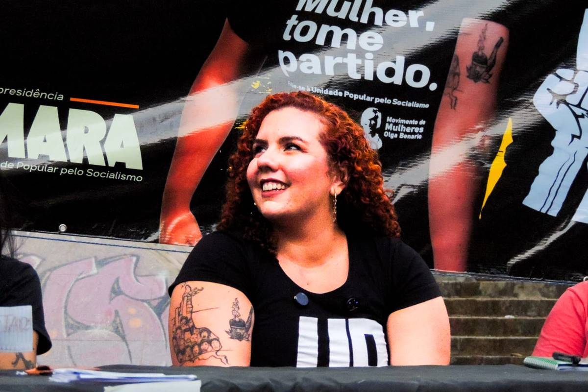 Samara Mineiro defende TCB fortalecida e tarifa zero em caminhada na Rodoviária